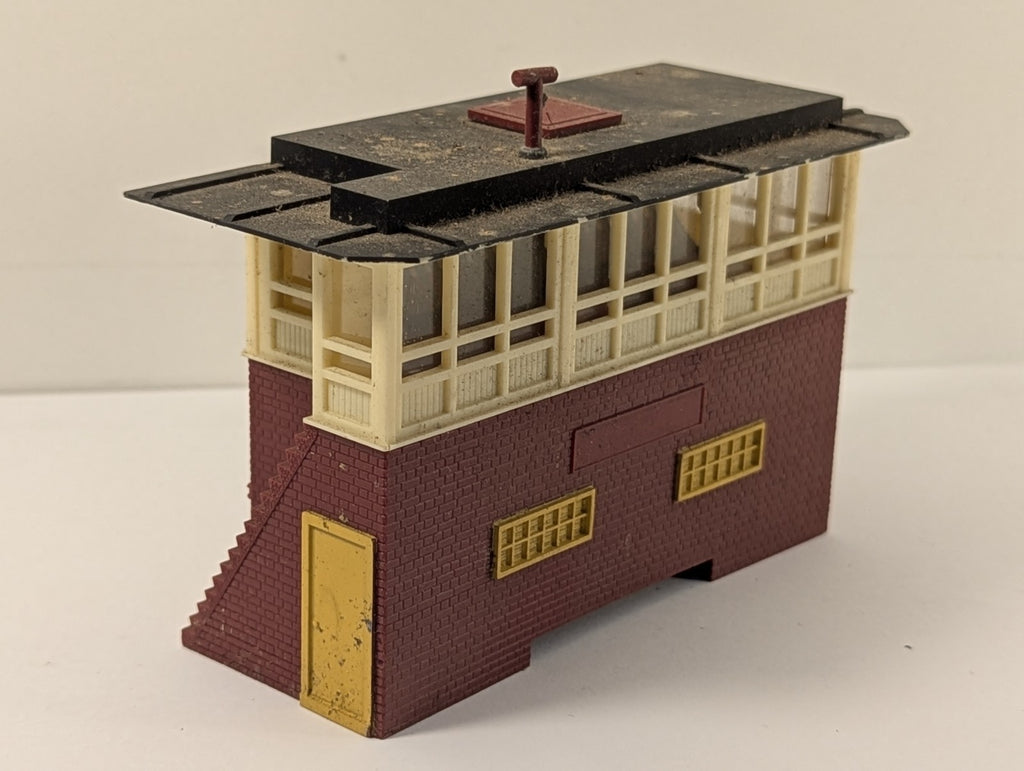 Hornby OO Gauge R146 Modern Signal Box