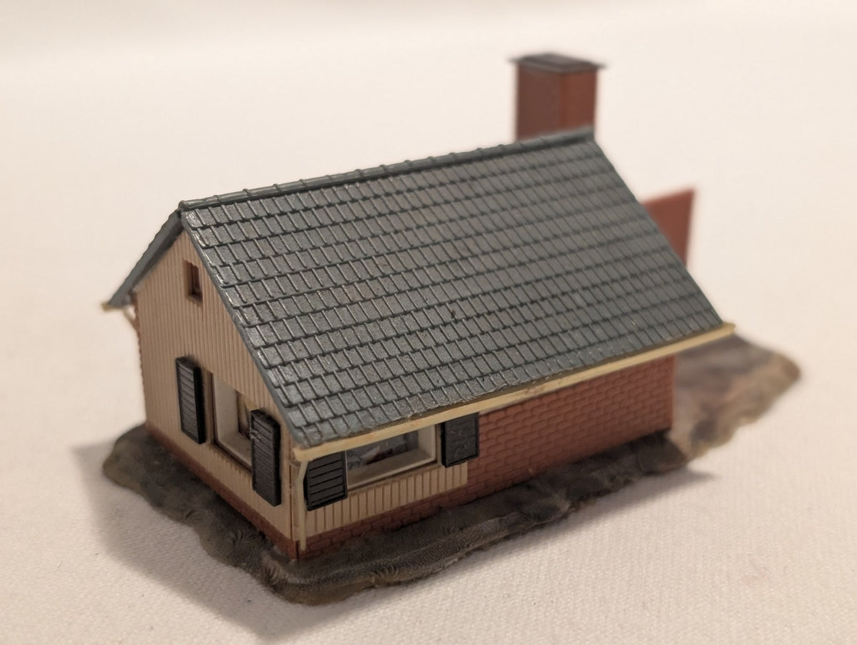 Faller N Gauge Detached Bungalow