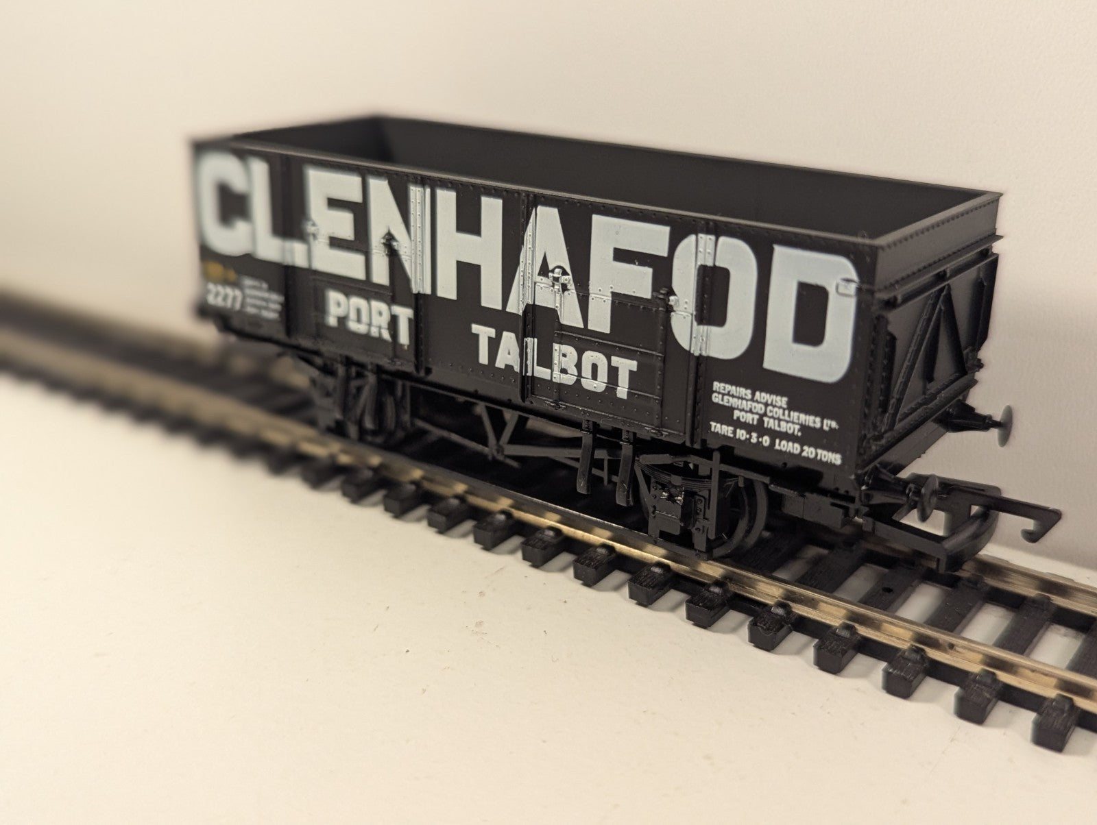 Dapol OO Gauge Glenhafod Port Talbot 21T Mineral Wagon