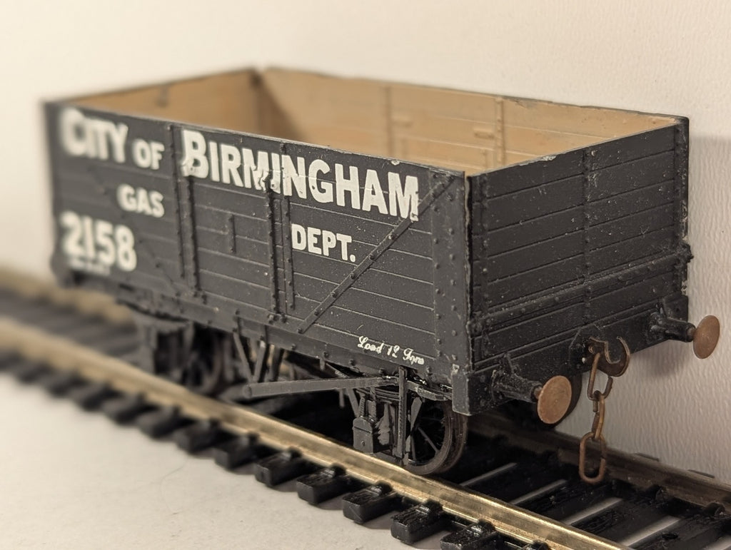 Kit-built OO Gauge 7 Plank Open Wagon Goods Wagon 2158