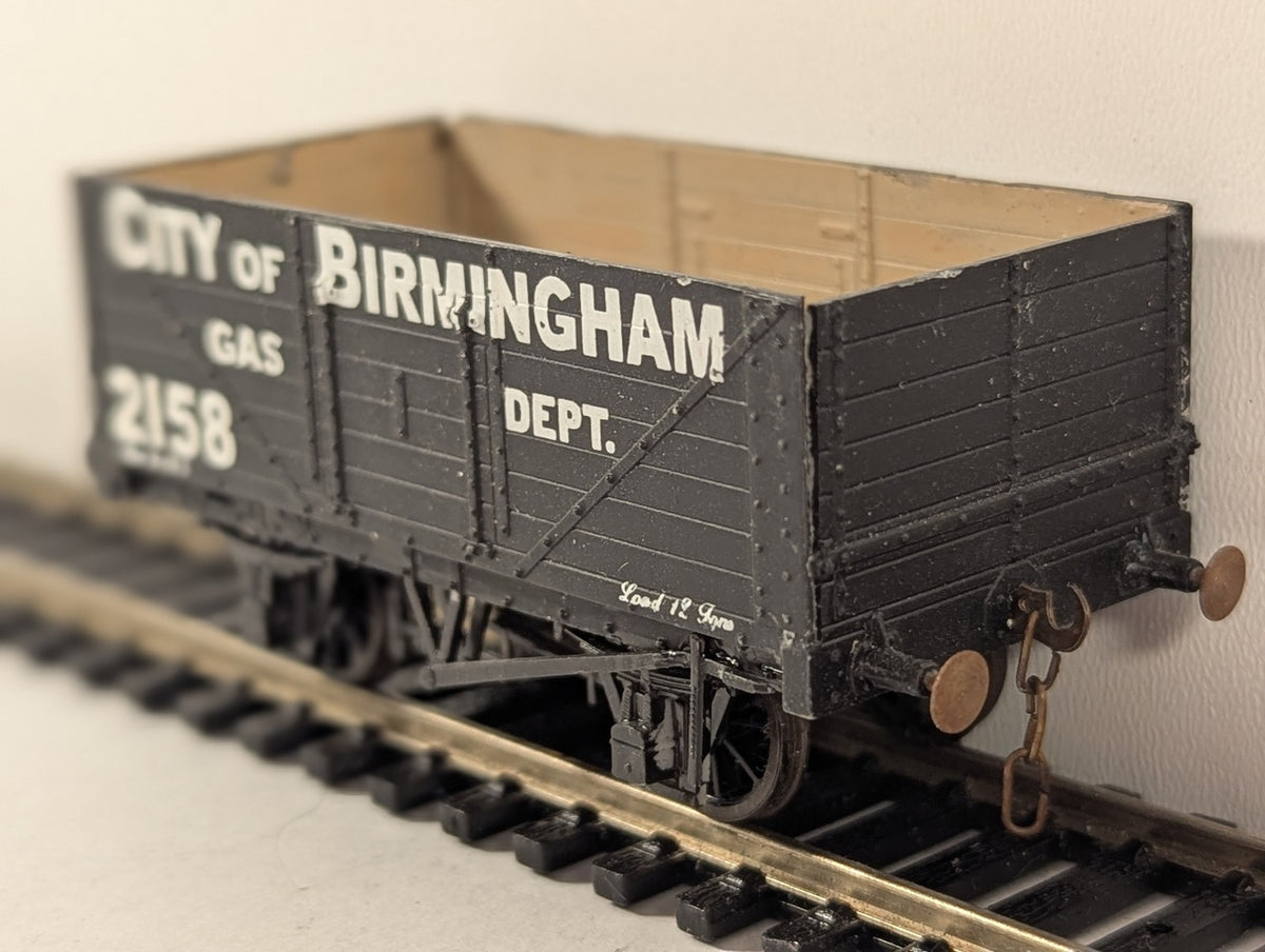 Kit-built OO Gauge 7 Plank Open Wagon Goods Wagon 2158