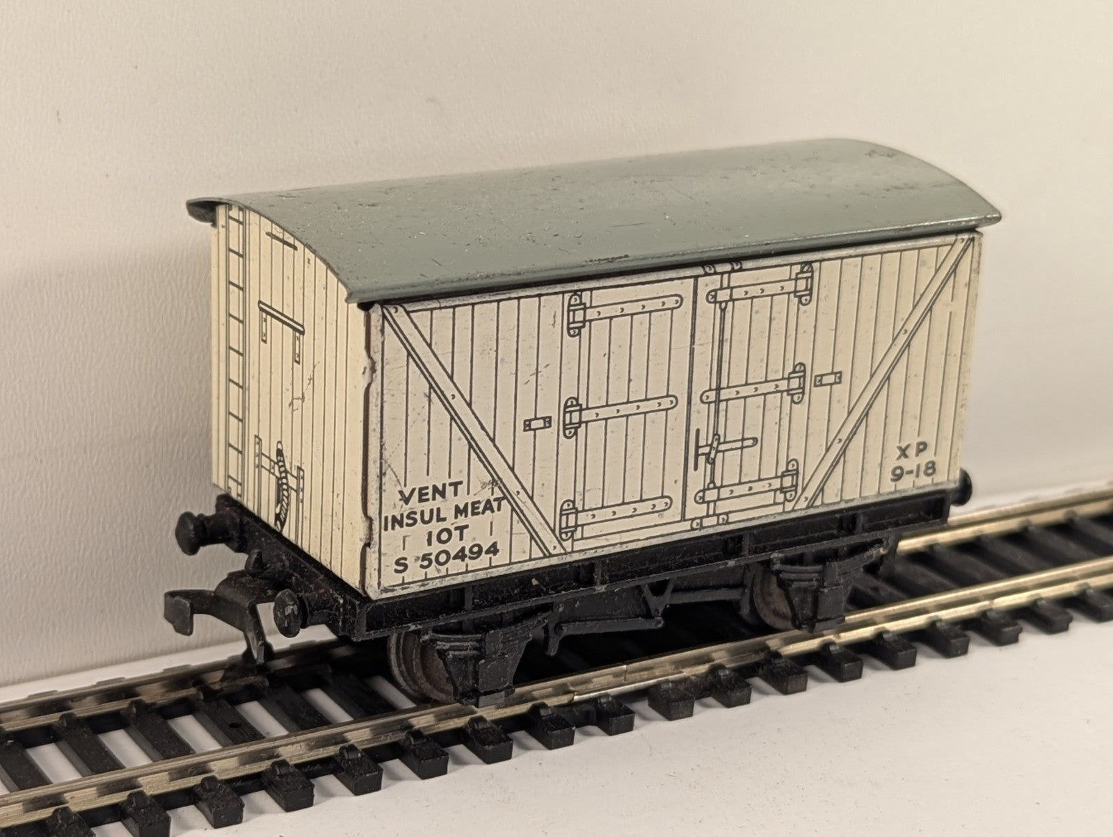 Hornby Dublo OO Gauge LMS D1 Meat Van
