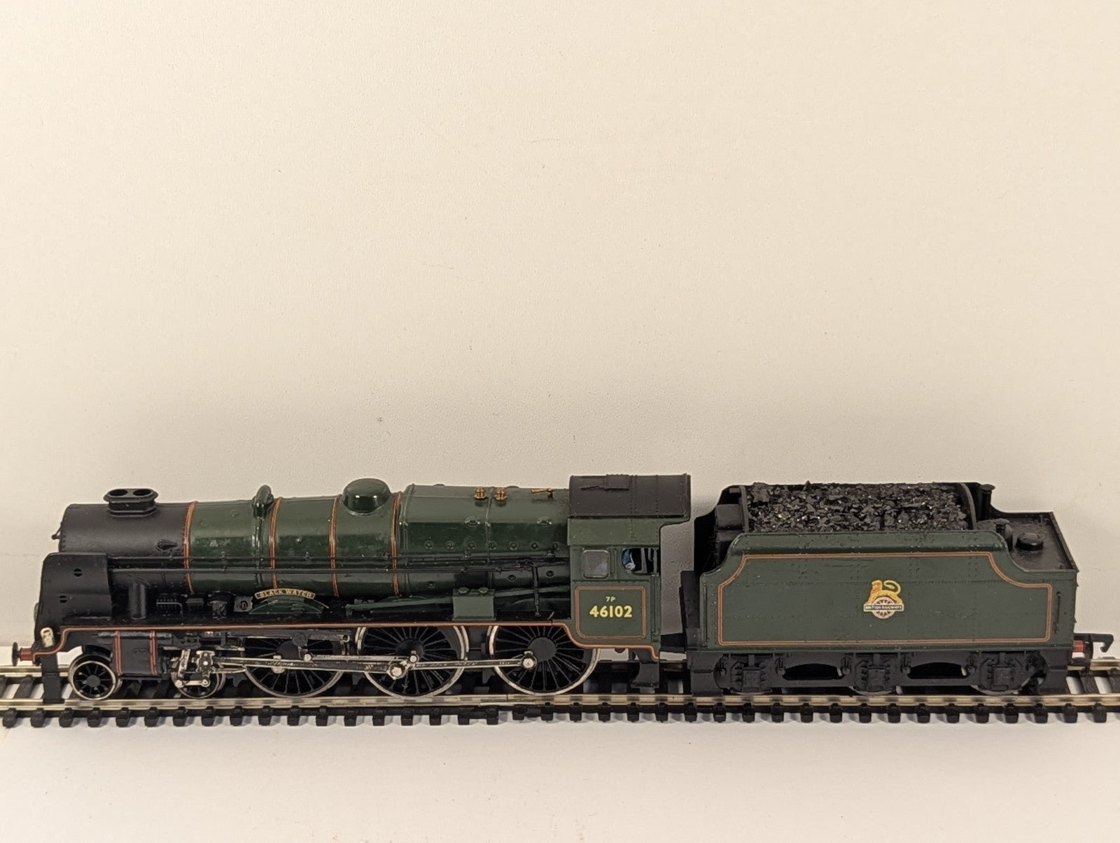 Bachmann Branchline 31-225 Rebuilt Royal Scot "Black Watch" 46102 OO Gauge