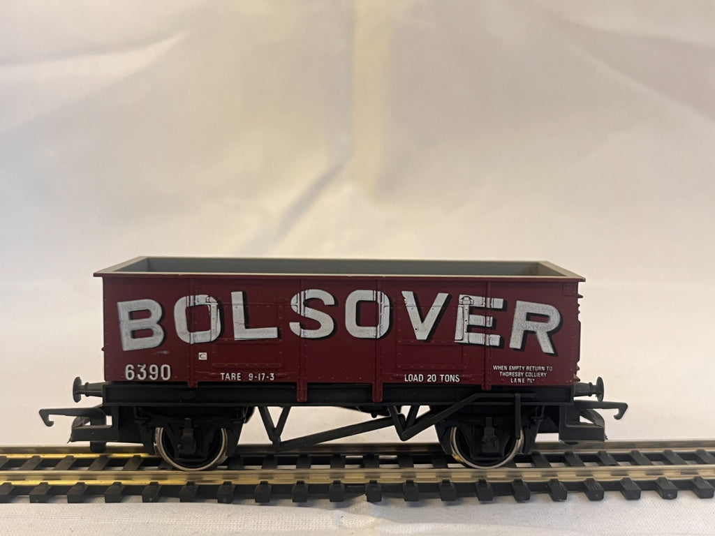 Hornby Railways Bolsover Steel-Sided Mineral Wagon