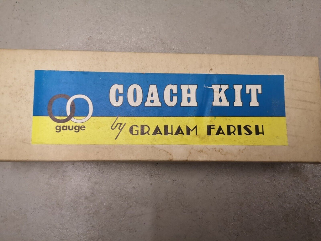 Graham Farrish Suburban Coach Kit OO Gauge Boxed