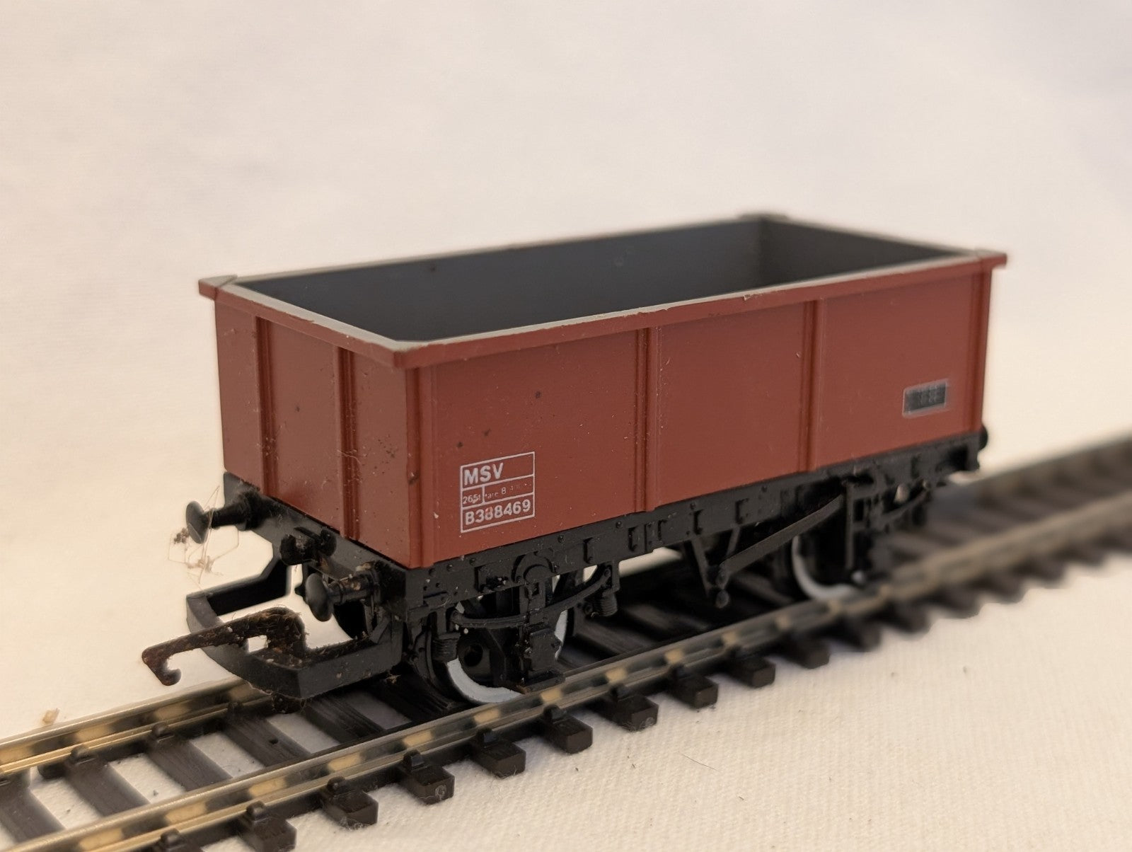 Hornby OO Gauge 21 Ton Mineral Wagon MSV Goods Wagon B388469 BR Brown