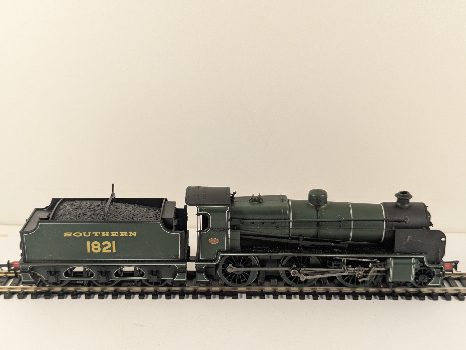 Bachmann 32-153A OO Gauge N Class 1821 Spares/Repair