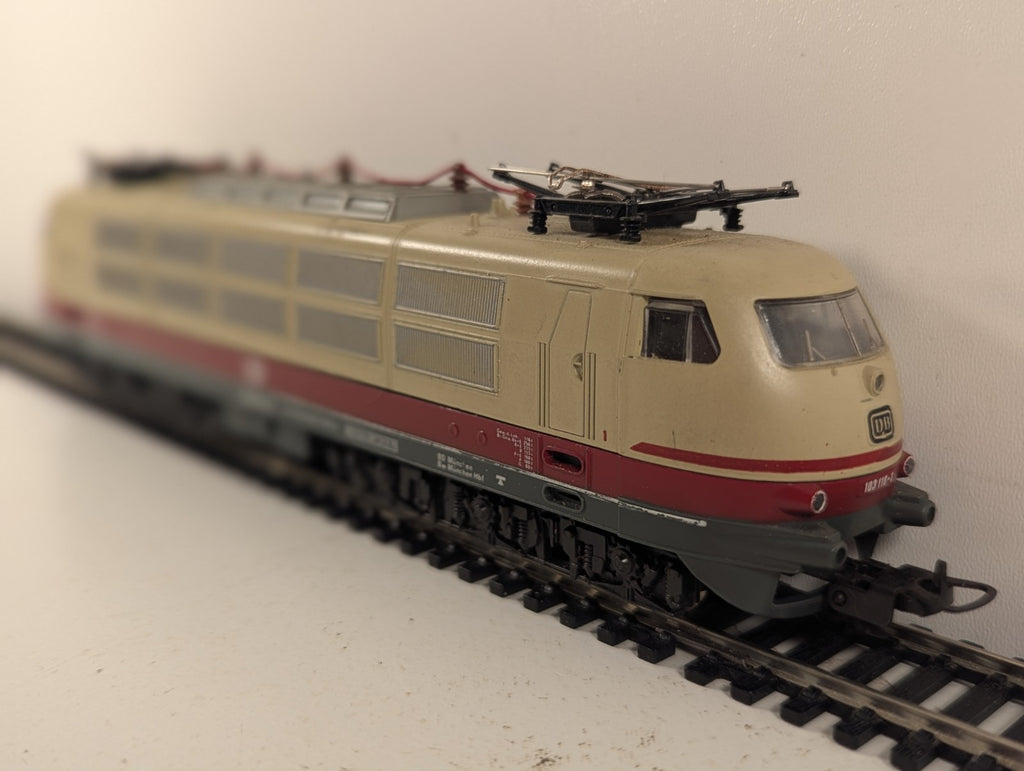 Liliput HO Gauge Class 103 Electric Locomotive 103 110-3 DB TEE Cream