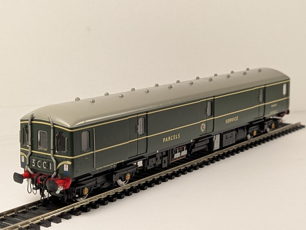 Heljan OO Gauge Class 128 Parcels DMU Diesel Multiple Unit M55987 BR Green