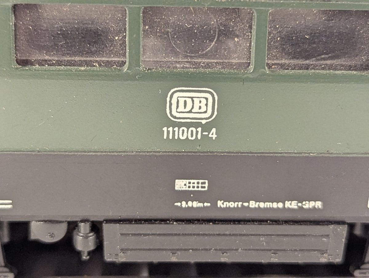 Lima HO Gauge DB Class 111 Electric Locomotive 111001-4 DB Green