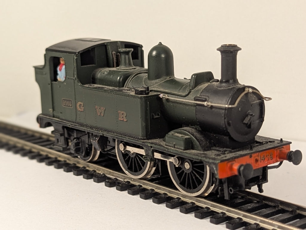 Airfix 54152-7 OO Gauge GWR Class 14xx 0-4-2T – Poor Runner