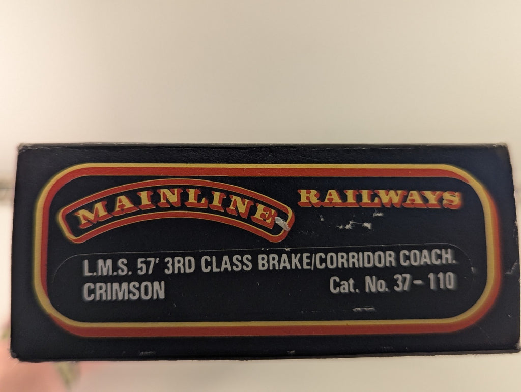 Mainline 37110 OO Gauge LMS 57ft Brake Third Coach No. 5327 Maroon