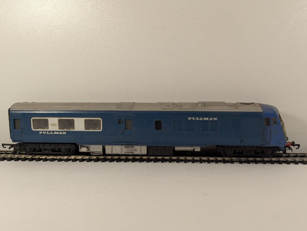 Tri-ang OO Gauge Blue Pullman Dummy Power Car BR Nanking Blue