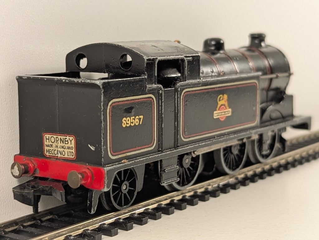 Hornby Dublo EDL17 OO Gauge Class N2 0-6-2T No. 69567 Steam Locomotive - 3 Rail