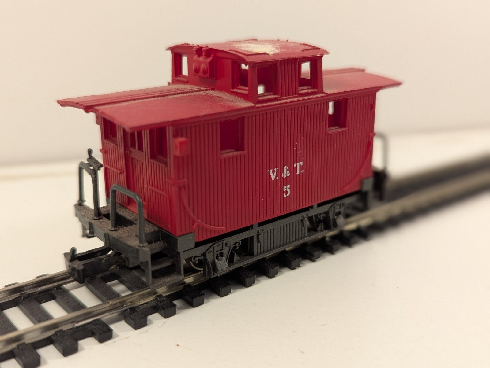 Rivarossi 2314 V&T Bobber Caboose Güterzugbegleitwagen