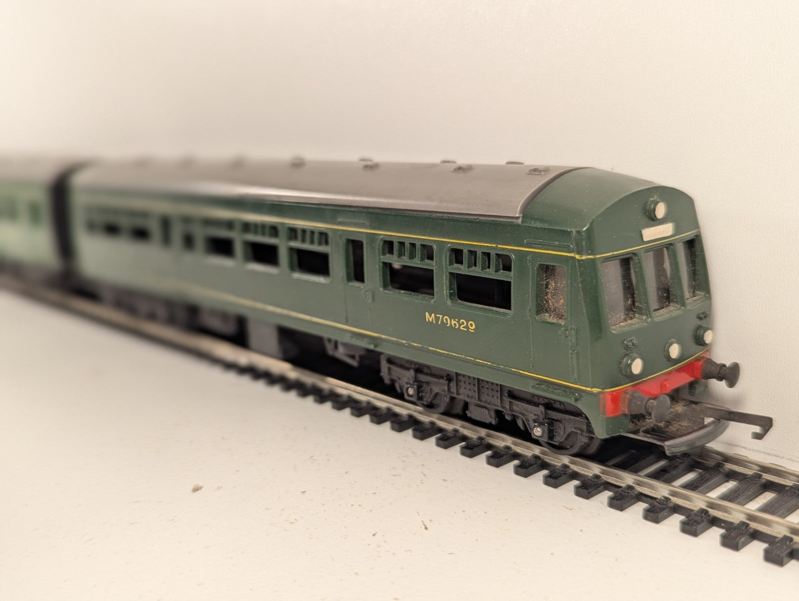 Tri-ang OO Gauge Derby Lightweight 2-Car DMU Diesel Multiple Unit