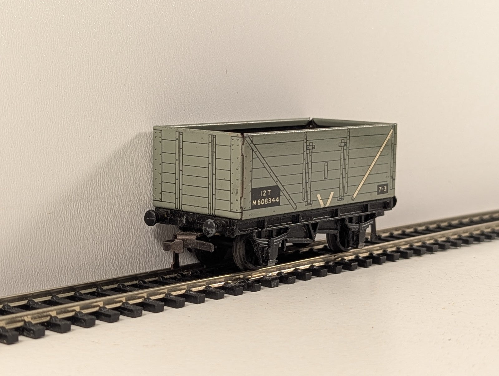Hornby Dublo 32030 OO Gauge D2 High-Sided Coal Wagon - Boxed