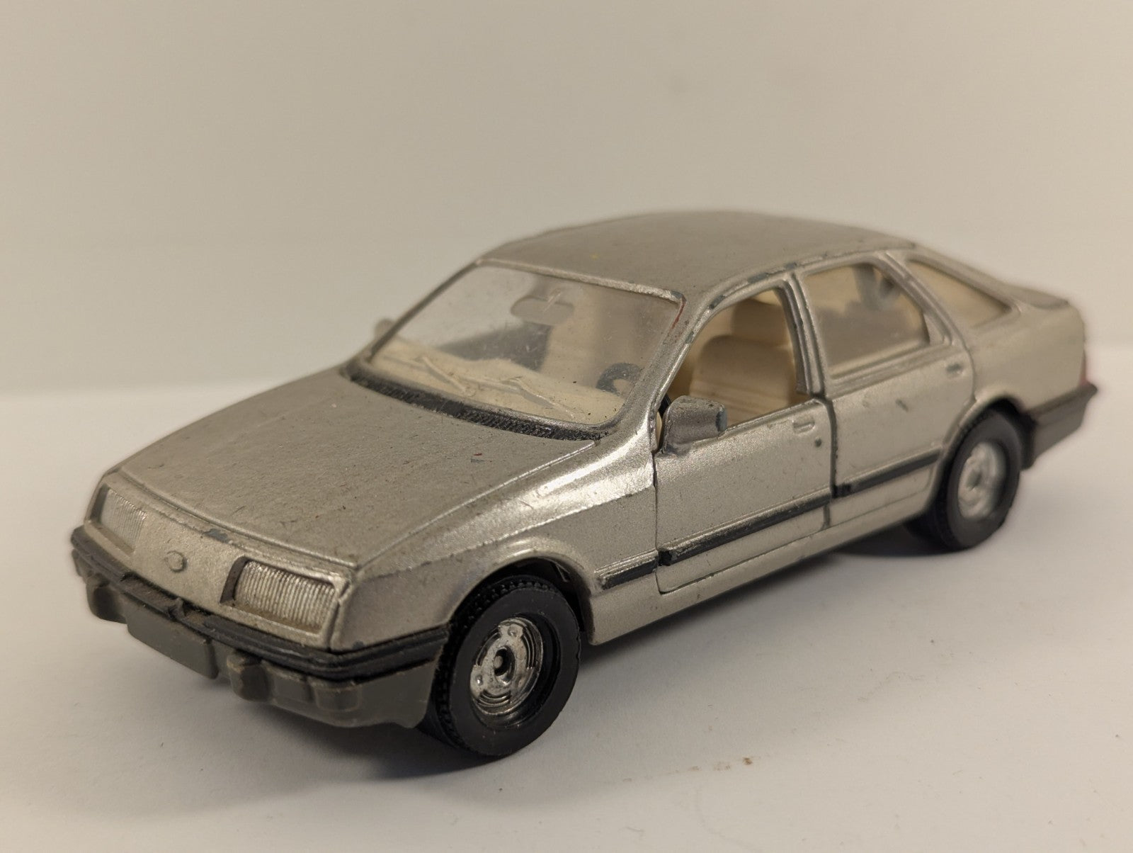 Corgi Ford Sierra 2.3 Ghia Diecast Model Car