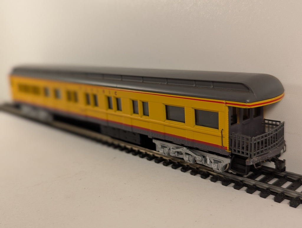 Bachmann Spectrum HO Gauge Heavyweight Observation Car Passenger Coach 1505