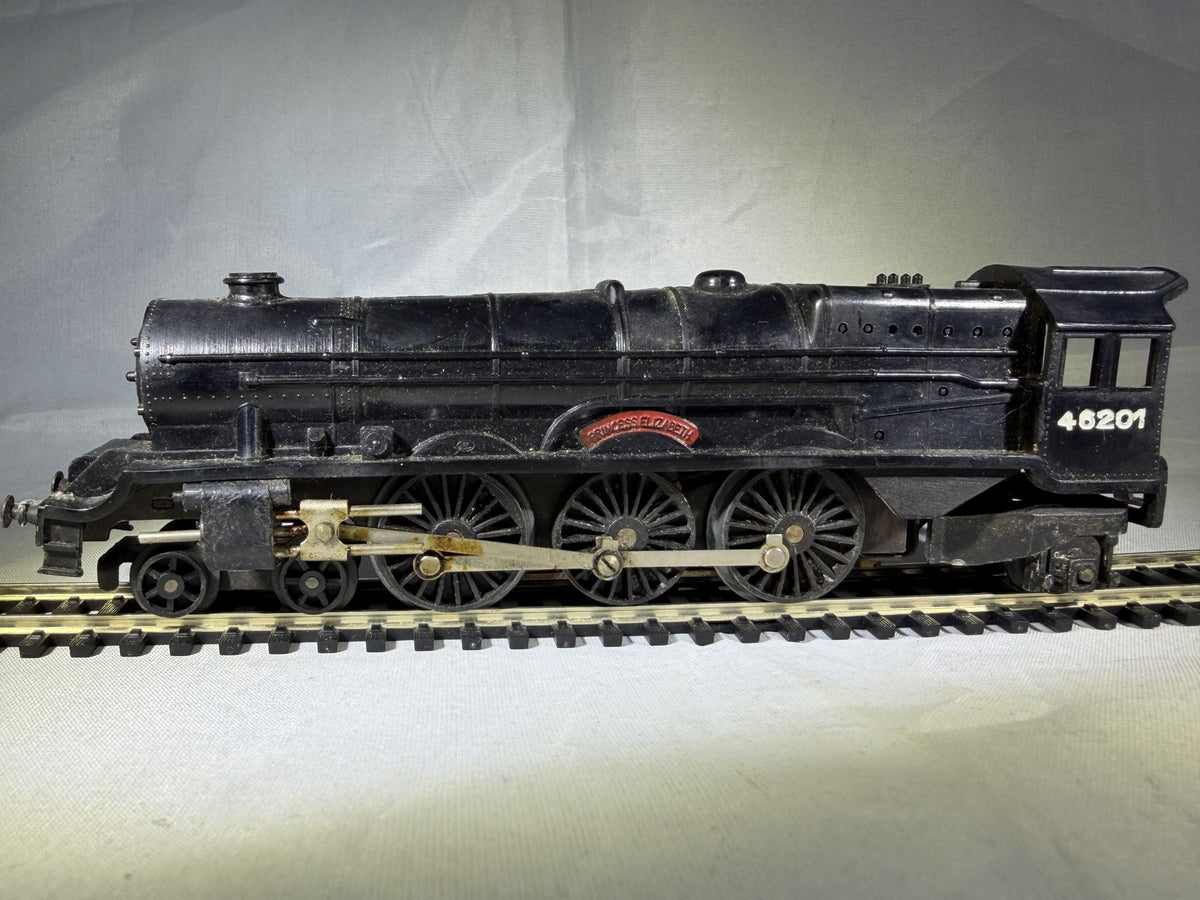 Tri-ang OO Gauge Princess Royal Class 'Princess Elizabeth' Steam Locomotive