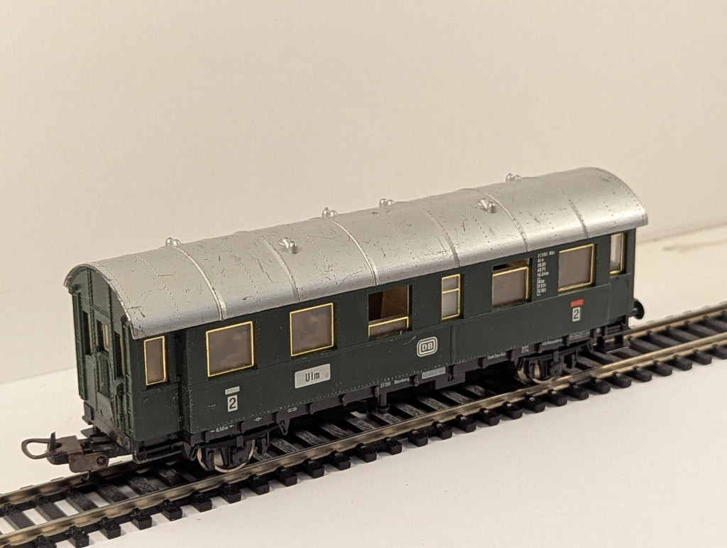 Lima 309153 HO Gauge 2nd Class Passenger Coach