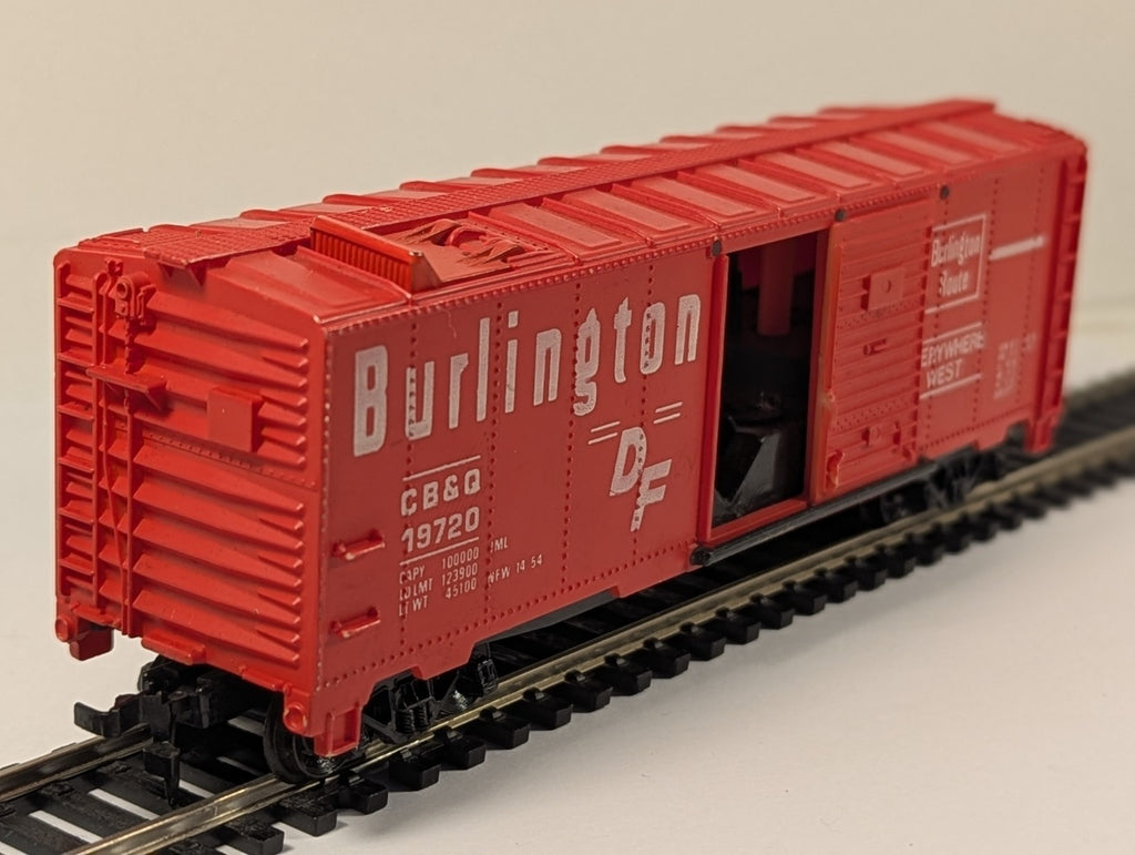 Tyco HO Gauge Burlington Route CB&Q Boxcar #19720