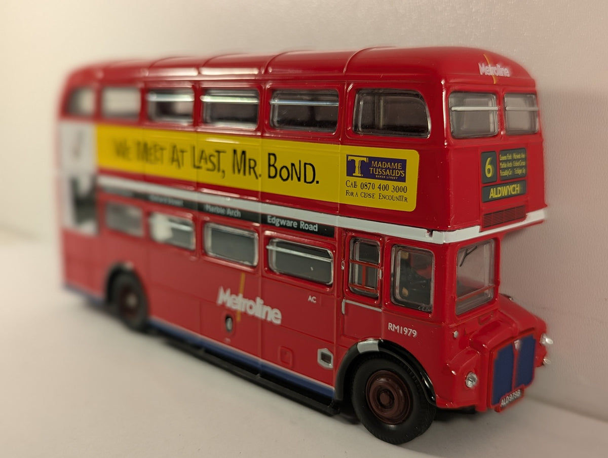 Corgi 1:50 AEC Routemaster Metroline Die-cast Model Bus RM1979