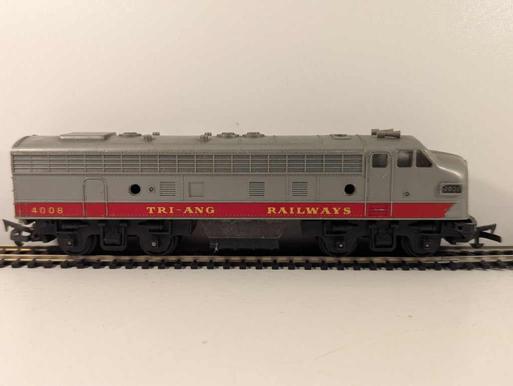 Tri-ang OO Gauge R57 Transcontinental B-B Diesel Dummy Locomotive