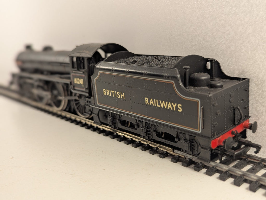 Bachmann OO Gauge Thompson Class B1 'Viscount Ridley' Steam Locomotive