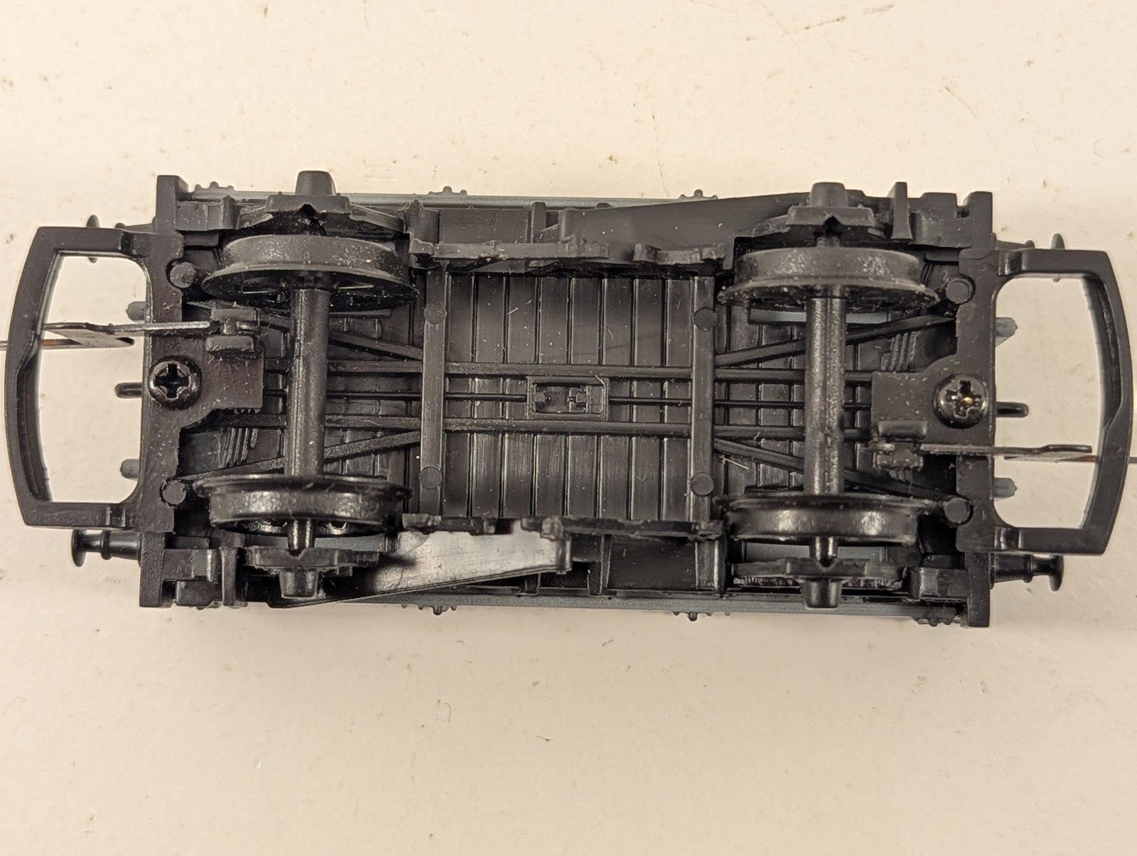 Hornby OO Gauge 5 Plank Wagon 'The Patent Victoria Stone Co. Groby' Goods Wagon