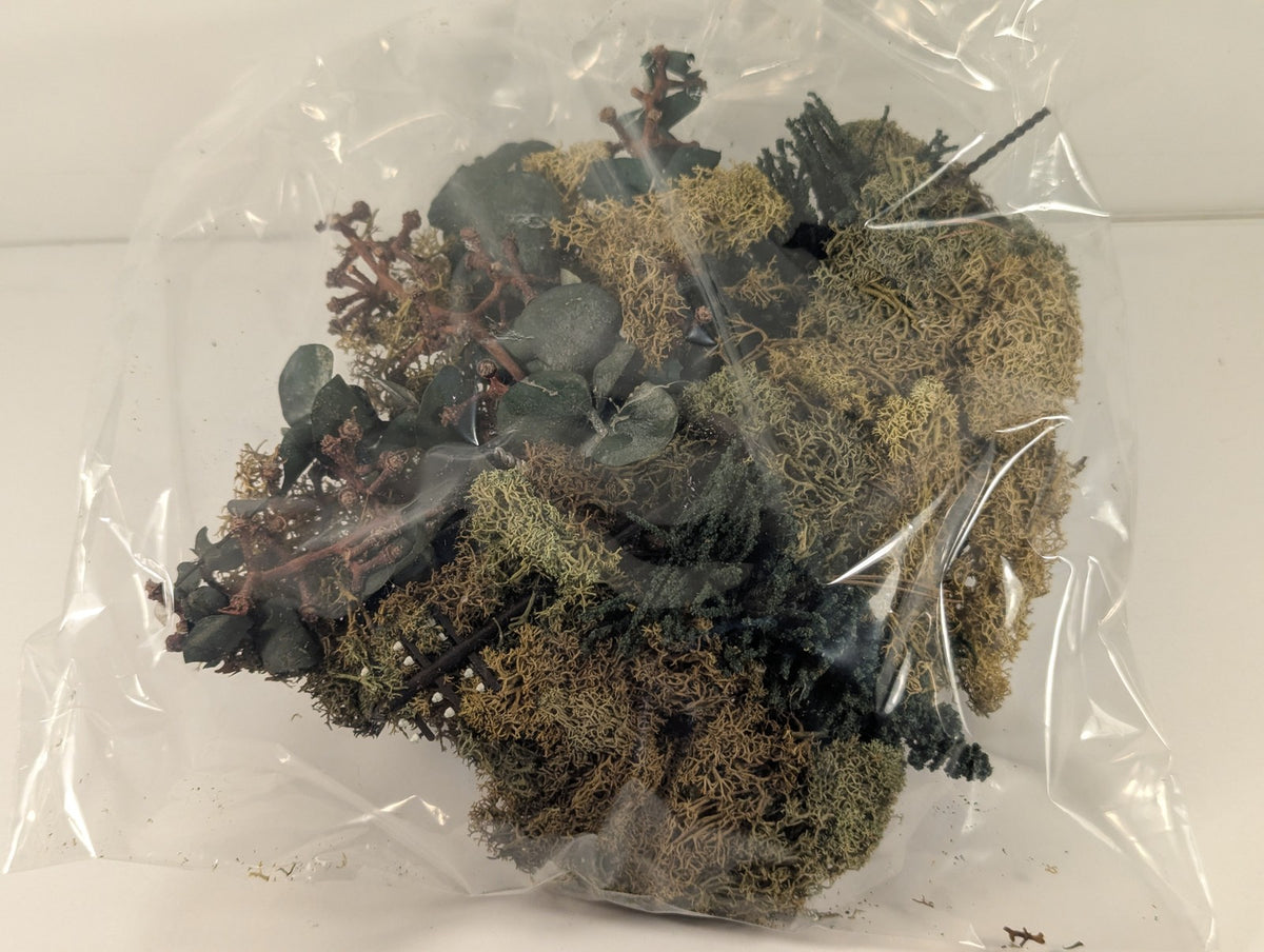 Lichen and Foliage Pack Scenic Materials