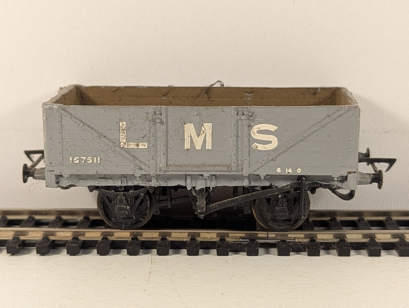 Kitbuilt LMS 5-Plank Open Wagon Goods Wagon 157511 LMS Grey
