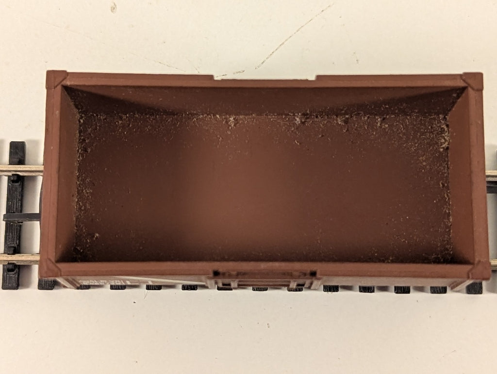 Mainline Railways 37-144 BR Bauxite Steel Mineral Wagon – OO Gauge