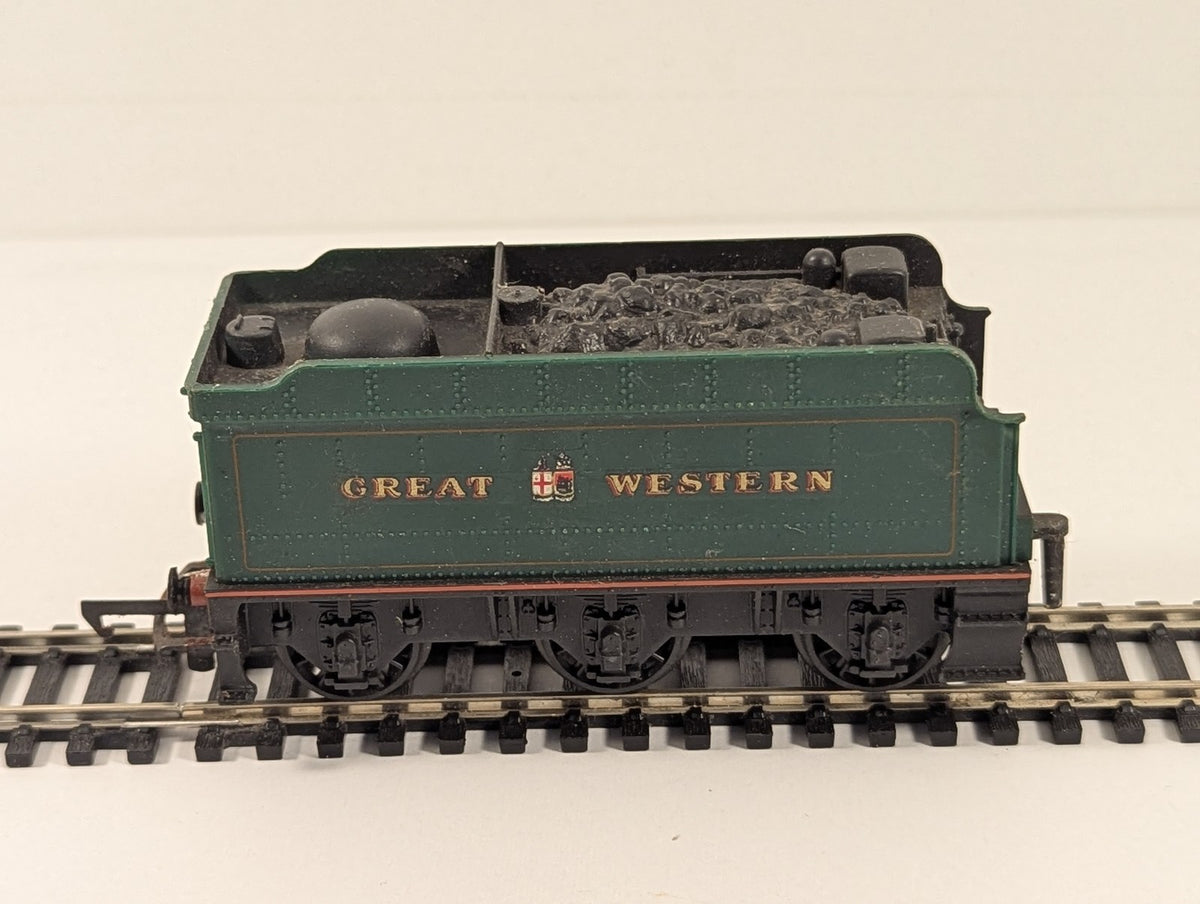 Hornby OO Gauge GWR 6-Wheel Tender GWR Green