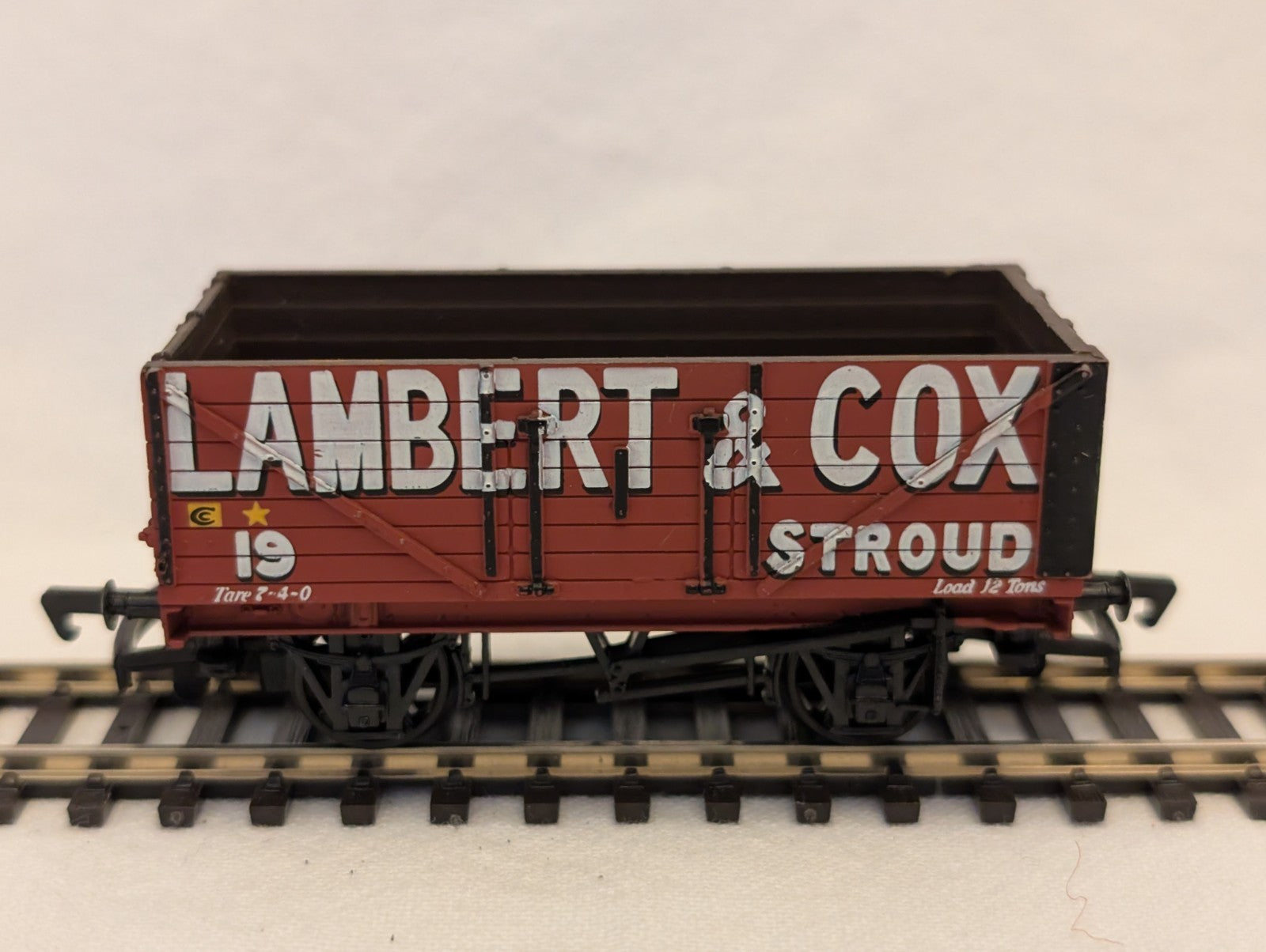 Bachmann OO Gauge Lambert & Cox 12 Ton 7 Plank Open Wagon Goods Wagon