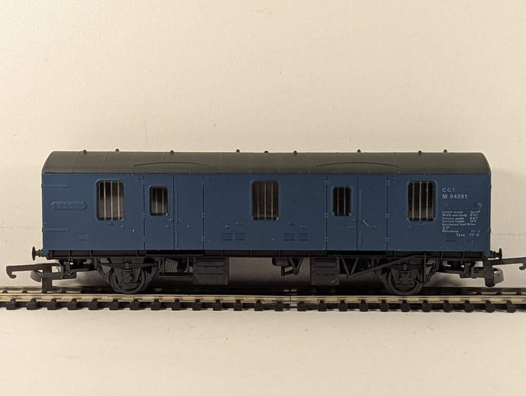 Lima OO Gauge BR Mk1 CCT Covered Carriage Truck Utility Van M94291 BR Blue
