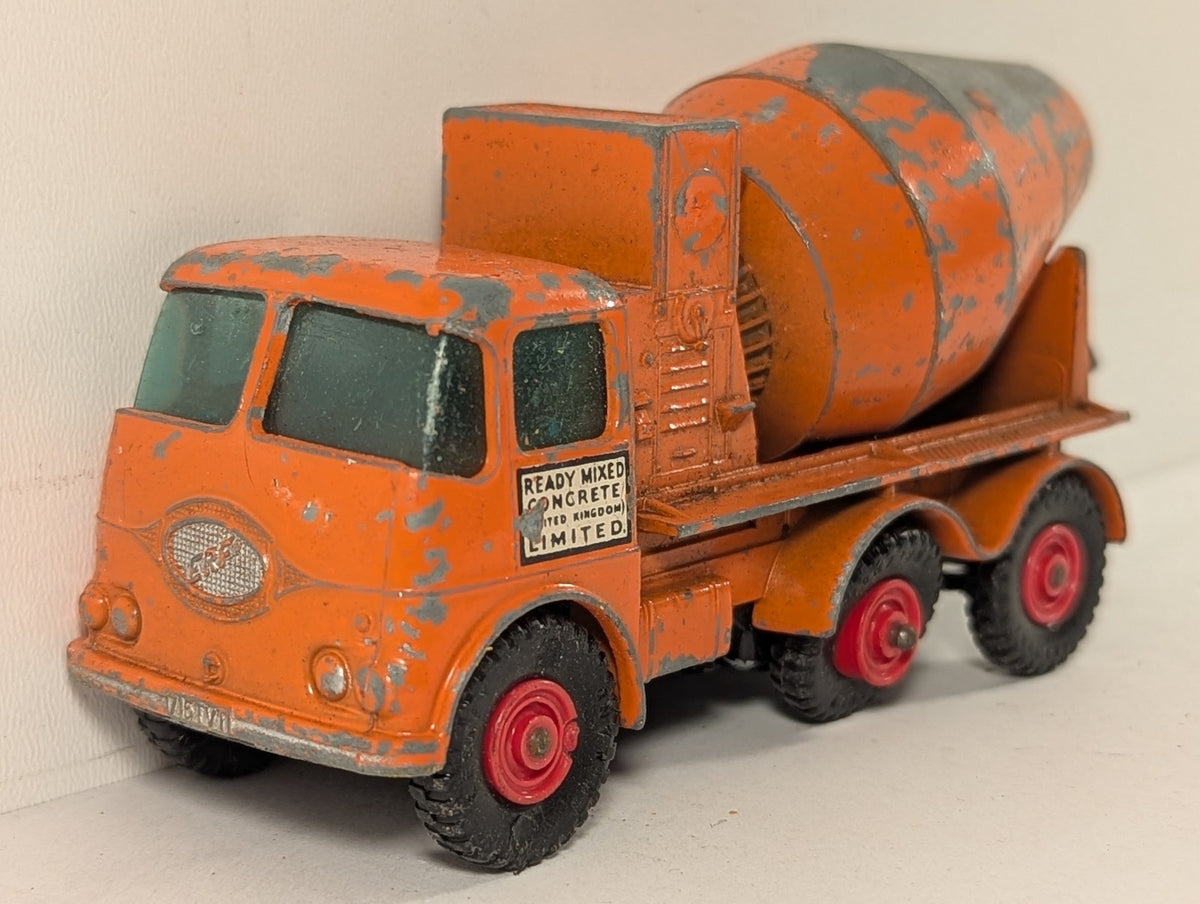 Matchbox ERF Ready Mixed Concrete Truck Die-cast Model Vehicle K-13