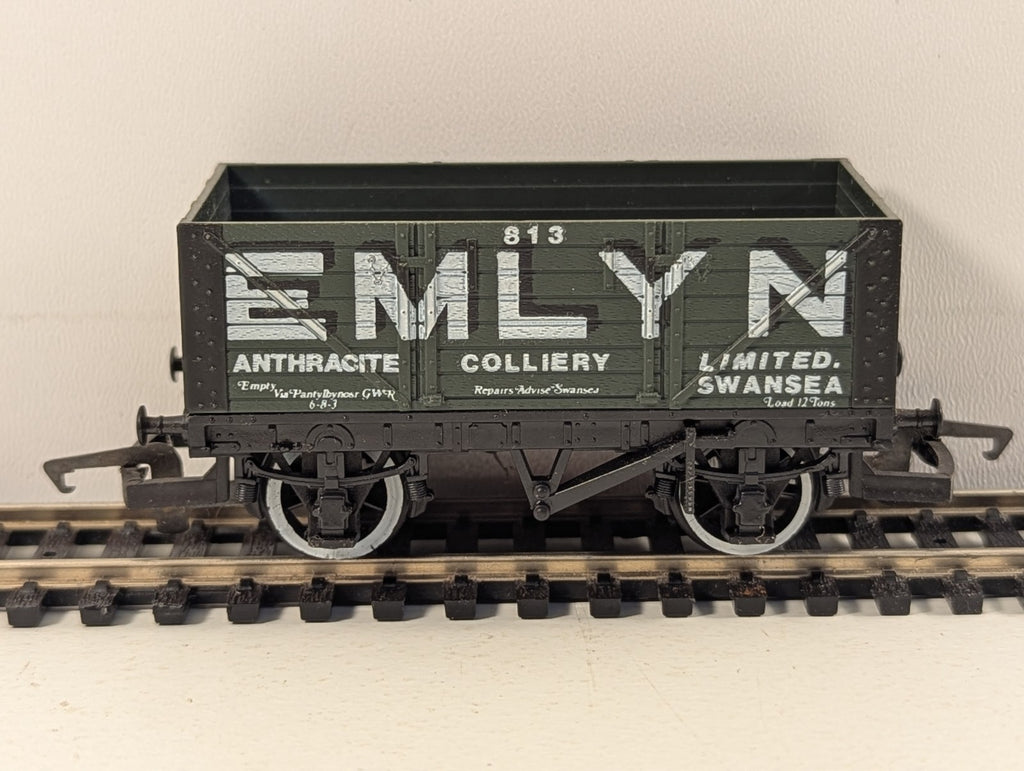 Hornby Railways R.118 OO Gauge "Emlyn" Open Wagon - Boxed