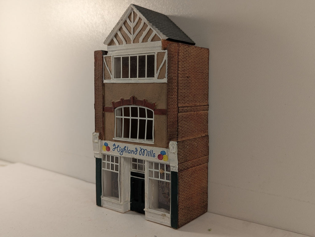 Hornby OO Gauge Highland Mills Shop Building