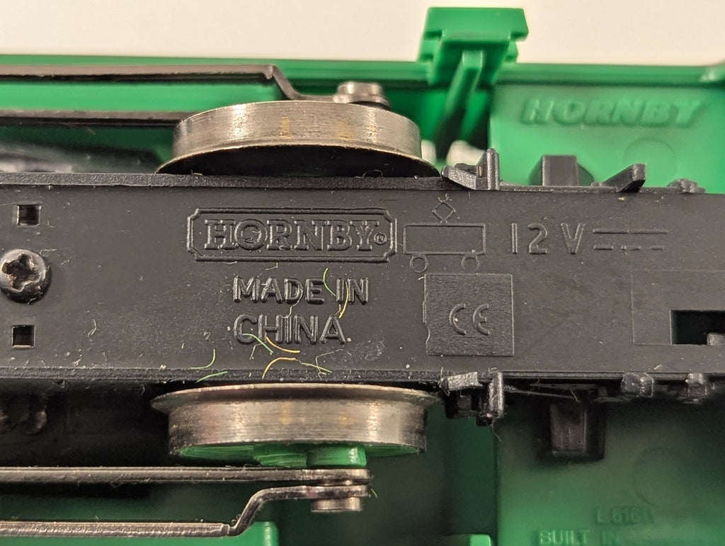 Hornby OO Gauge Percy the Small Engine Steam Locomotive 6 Green