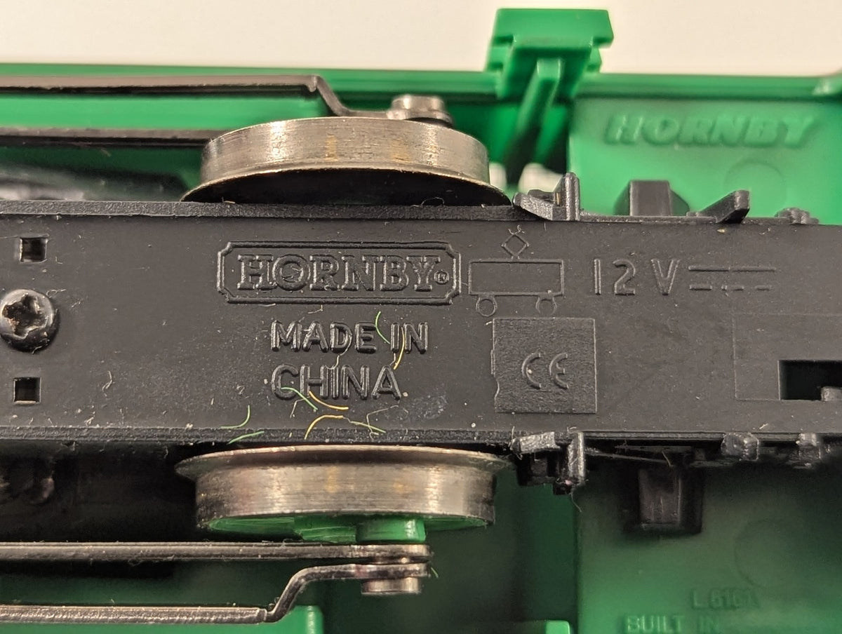Hornby OO Gauge Percy the Small Engine Steam Locomotive 6 Green