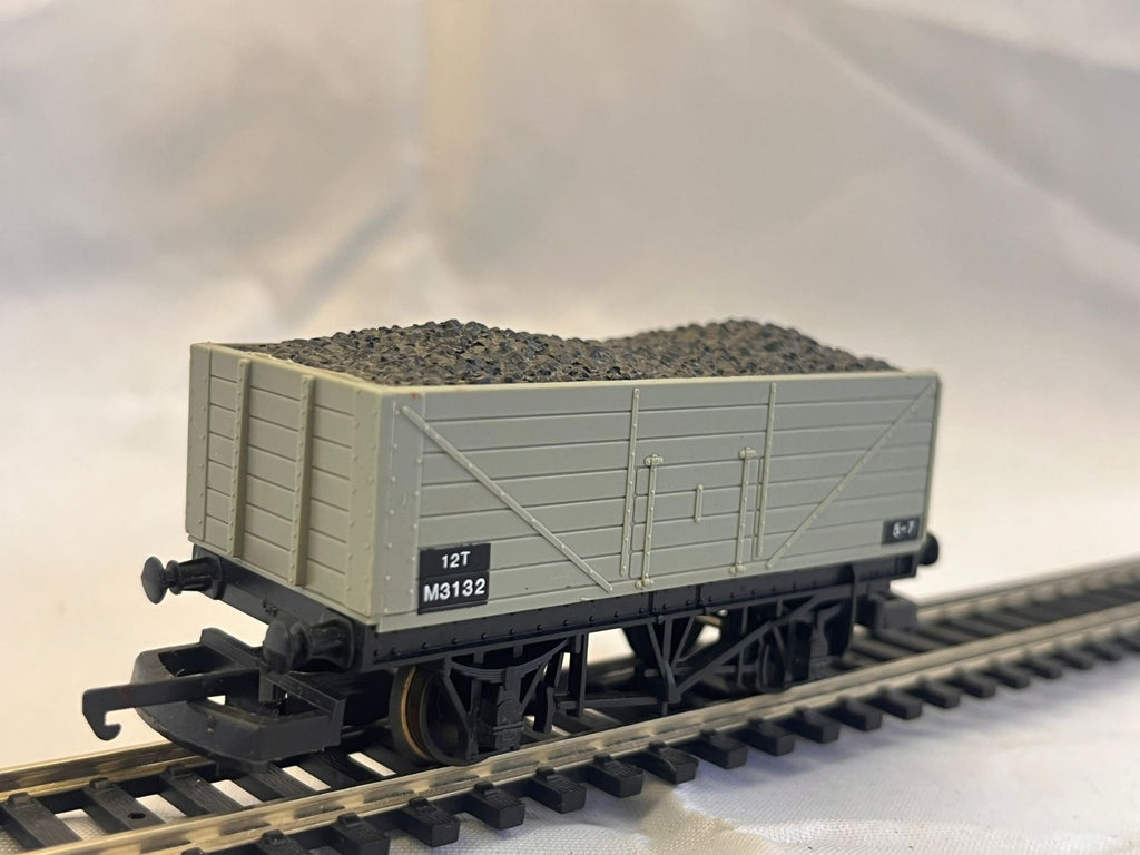 Lima 305675 BR Grey 7 Plank Wagon M3132