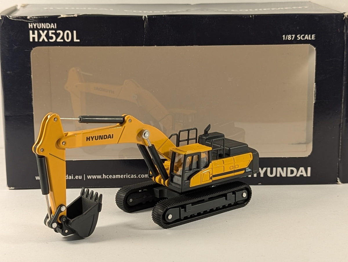 Hyundai 1/87 HX520L Crawler Excavator Die-cast Model Excavator Yellow and Black