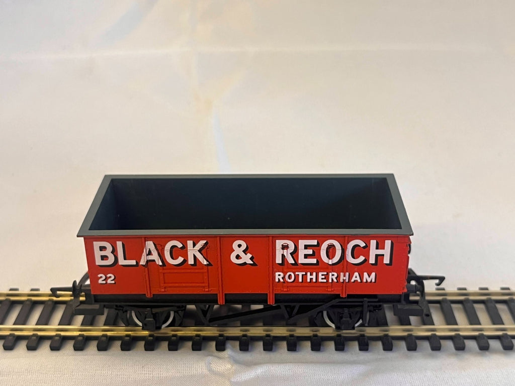 Hornby R021 OO Gauge Black & Reoch Mineral Wagon Boxed