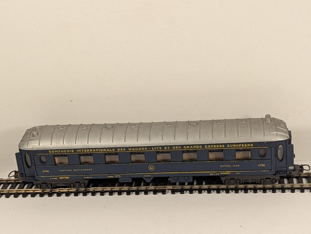 Lima L309202 CIWL Dining Car H0 Gauge - Missing Buffer Head