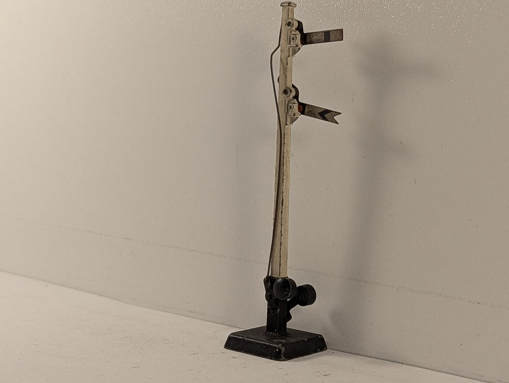 Hornby OO Gauge No. 2 Double Arm Semaphore Signal