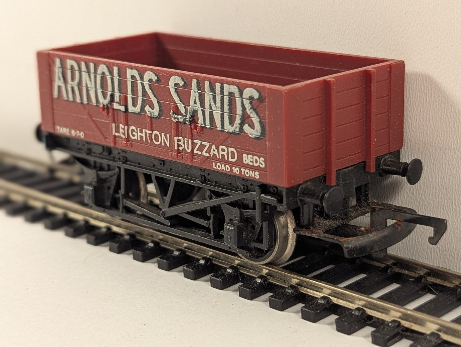 Hornby OO Gauge Arnolds Sands 5-Plank Open Wagon Goods Wagon