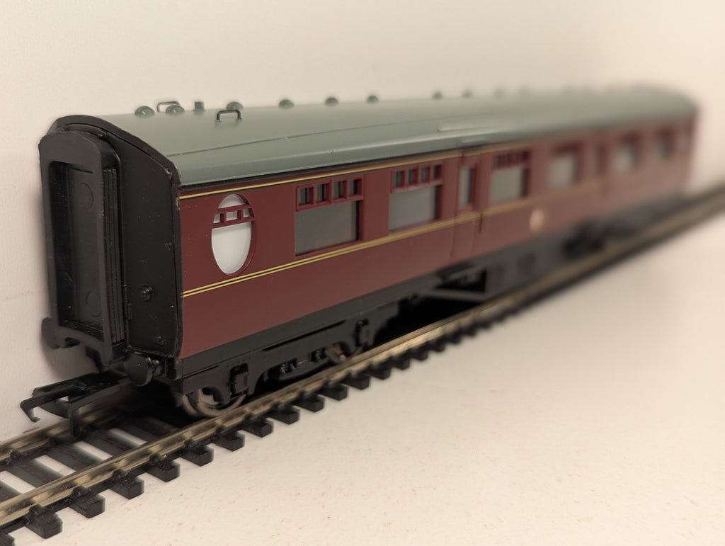 Bachmann OO Gauge Thompson CK Composite Corridor Coach Passenger Coach E1266E