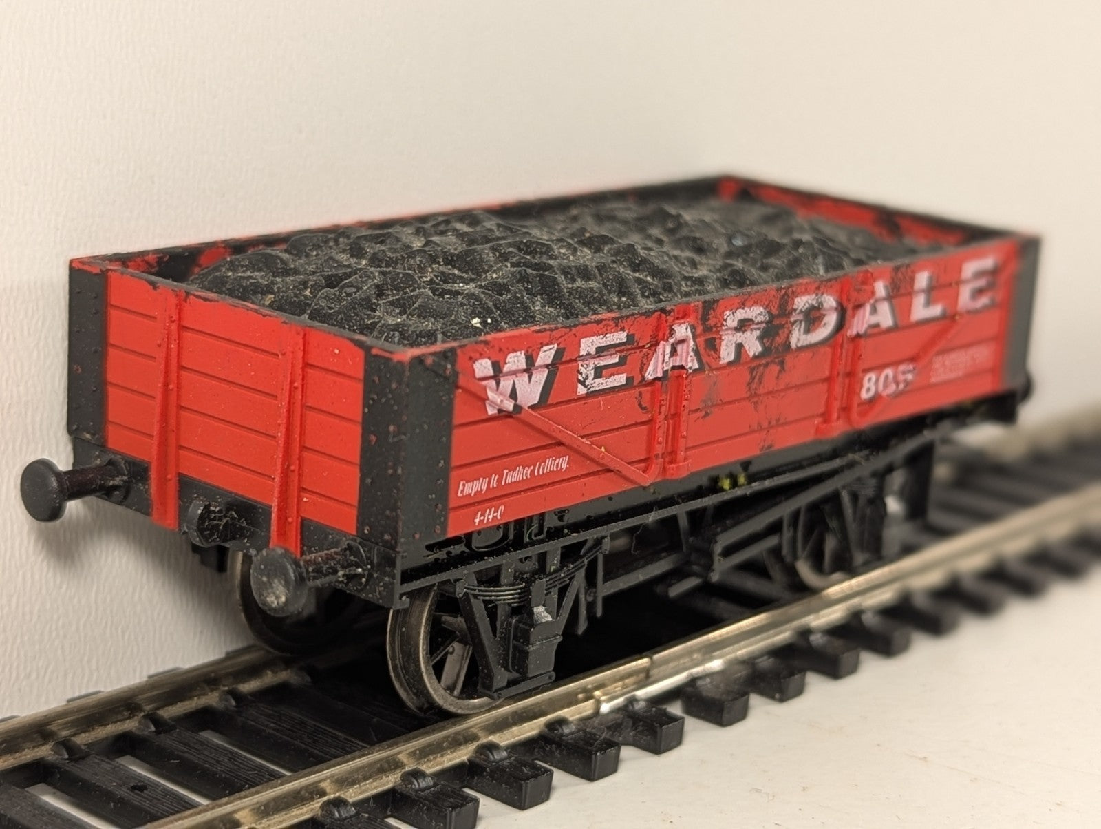 Dapol B714 OO Gauge 4 Plank Wagon - Boxed