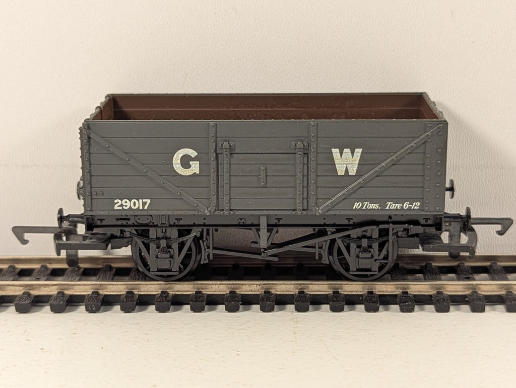 GMR (Airfix) 54378-7 7-Plank Wagon